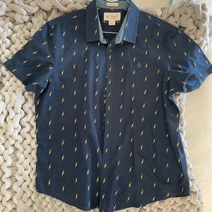 Blue xl lightning bolt short sleeve button down